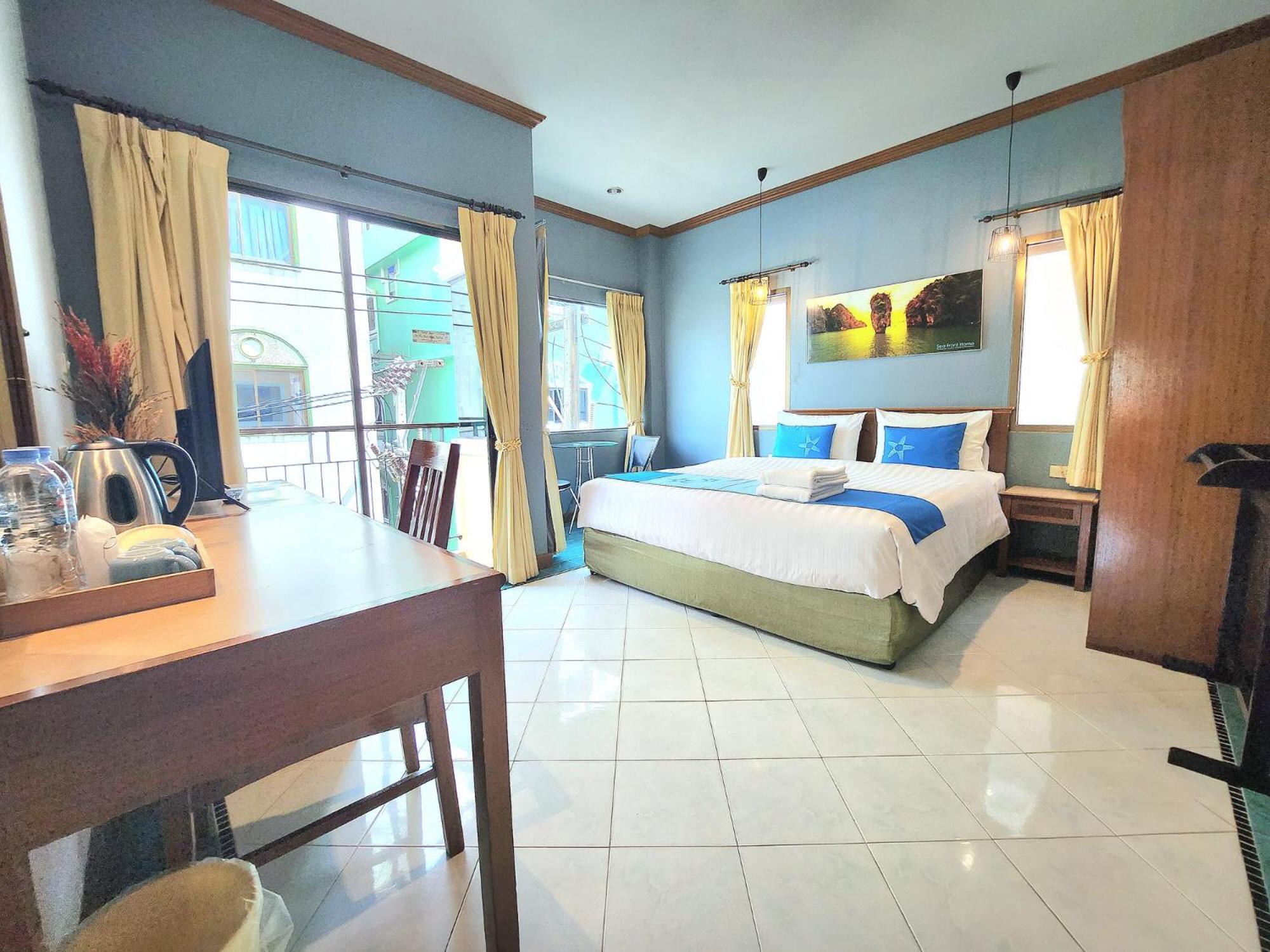 Sea Front Home Hotel - Patong Beach Exterior foto